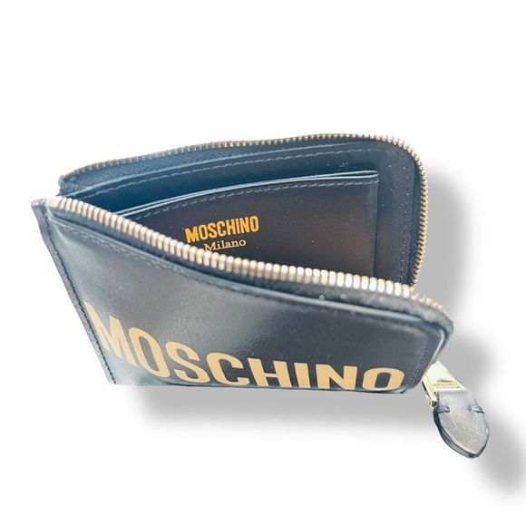 Moschino Logo Print half zip wallet - Picture 9 of 11